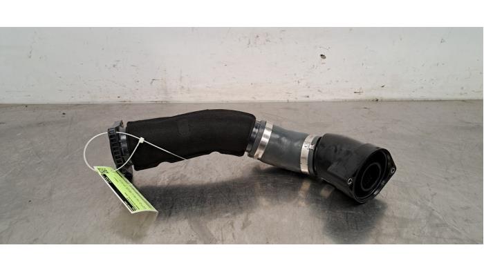 Gebrauchte Intercooler Rohr Skoda Octavia Combi (NXAC) 2.0 TDI GreenTec 16V Preis € 30,25 Mit Mehrwertsteuer angeboten von Autohandel Didier