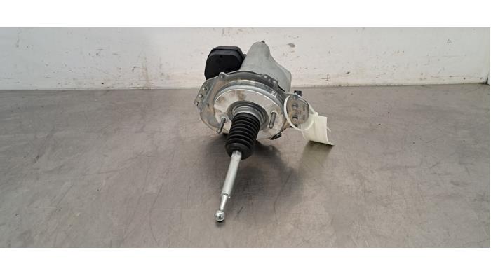 Usagé Assistant de freinage Skoda Octavia Combi (NXAC) 2.0 TDI GreenTec 16V Prix € 532,40 Prix TTC proposé par Autohandel Didier