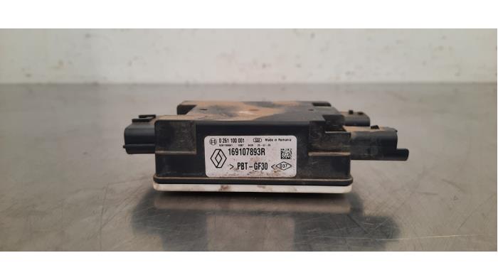 Usagé Module pompe carburant Renault Master III (FV) 2.3 dCi 150 16V FWD Prix € 60,50 Prix TTC proposé par Autohandel Didier