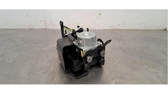 Gebrauchte ABS Pumpe Peugeot 208 II (UB/UH/UP) 1.5 BlueHDi 100 Preis € 399,30 Mit Mehrwertsteuer angeboten von Autohandel Didier