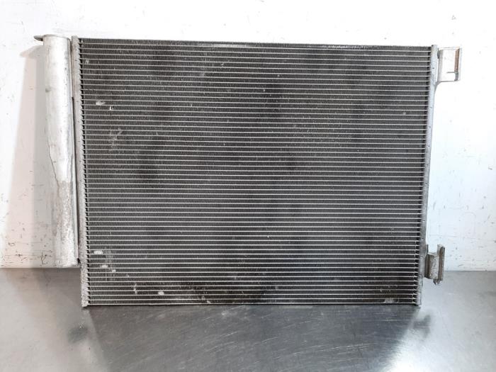 Begagnade Kondensor, luftkonditionering Renault Clio V (RJAB) 1.0 TCe 90 12V Pris € 30,25 Inklusive moms erbjuds av Autohandel Didier