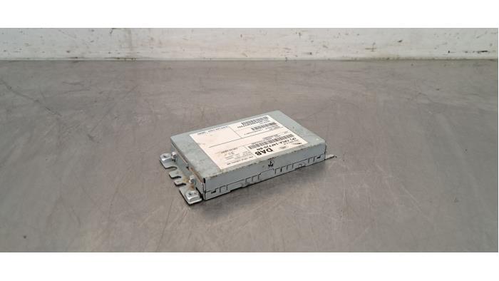 Begagnade DAB-modul Landrover Range Rover Sport (LW) 3.0 SDV6 Pris € 229,90 Inklusive moms erbjuds av Autohandel Didier
