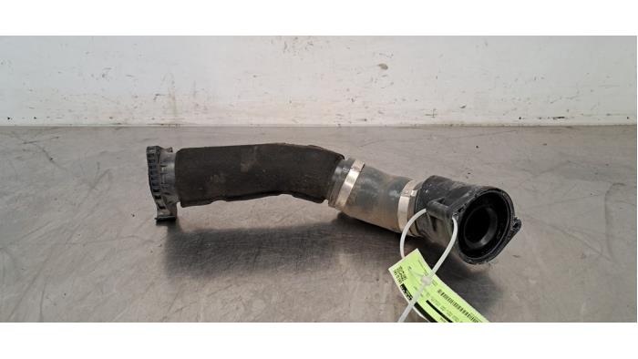 Gebrauchte Intercooler Rohr Skoda Octavia Combi (NXAC) 2.0 TDI GreenTec 16V Preis € 30,25 Mit Mehrwertsteuer angeboten von Autohandel Didier