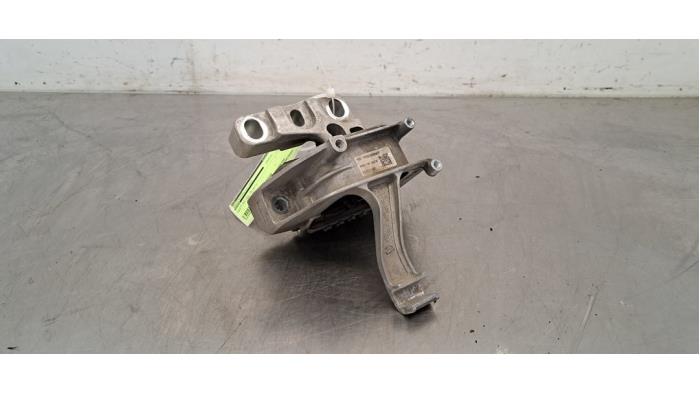 Gebrauchte Motorlager Skoda Octavia Combi (NXAC) 2.0 TDI GreenTec 16V Preis € 24,20 Mit Mehrwertsteuer angeboten von Autohandel Didier