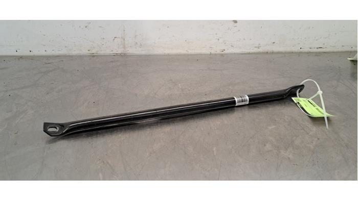 Begagnade Framdelsstöd Mini Clubman (F54) 1.5 One D 12V Pris € 12,10 Inklusive moms erbjuds av Autohandel Didier