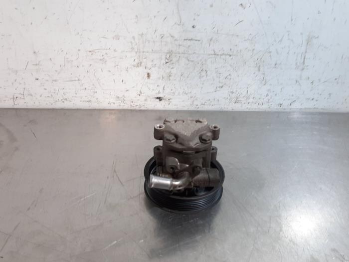 Usagé Pompe de direction Porsche Cayenne (9PA) 3.2 V6 24V Prix € 96,80 Prix TTC proposé par Autohandel Didier