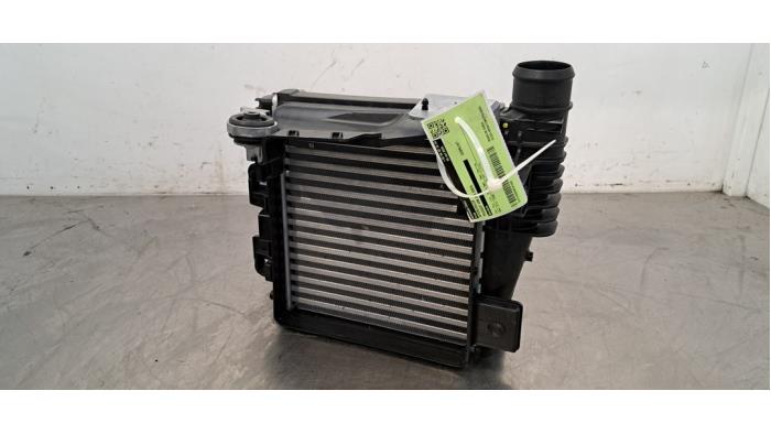 Usados Intercooler Peugeot 408 1.6 16V HYbrid 180 Precio € 229,90 IVA incluido ofrecido por Autohandel Didier