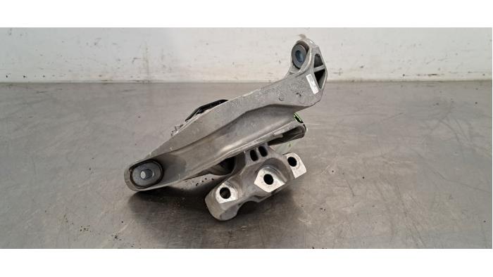 Used Engine mount Peugeot 408 1.6 16V HYbrid 180 Price € 42,35 Inclusive VAT offered by Autohandel Didier