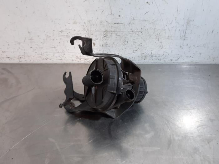Gebrauchte Kraftstofffilter Porsche Cayenne (9PA) 3.2 V6 24V Preis € 48,40 Mit Mehrwertsteuer angeboten von Autohandel Didier