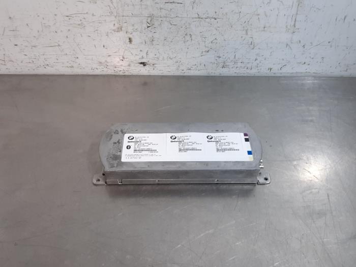 Begagnade Bluetooth-modul BMW X5 (E70) 4.8i V8 32V Pris € 133,10 Inklusive moms erbjuds av Autohandel Didier
