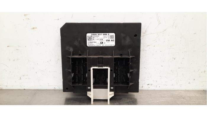 Used Body control computer Audi A3 Sportback (8YA) 2.0 30 TDI 16V Price € 175,45 Inclusive VAT offered by Autohandel Didier