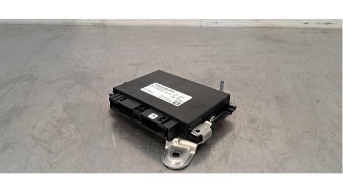 Used Automatic gearbox computer Mercedes GLE (V167) 400d 2.9 4-Matic Price € 90,75 Inclusive VAT offered by Autohandel Didier