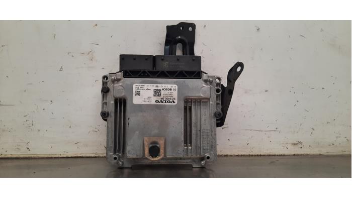 Used Engine management computer Volvo XC40 (XZ) Single Motor 69 kWh Price € 532,40 Inclusive VAT offered by Autohandel Didier