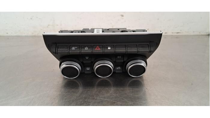 Usagé Panneau de commande clim Renault Clio V (RJAB) 1.0 TCe 90 12V Prix € 36,30 Prix TTC proposé par Autohandel Didier