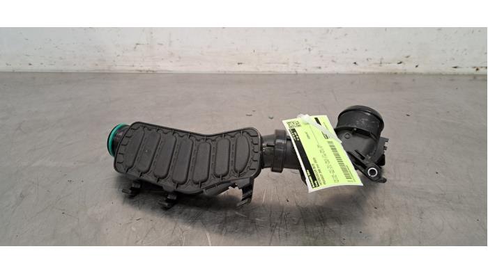 Usagé Tube intercooler Peugeot 308 (F3/FB/FH/FM/FP) 1.2 12V PureTech 130 Prix € 48,40 Prix TTC proposé par Autohandel Didier