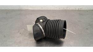 Usagé Tuyau d'aspiration air Ineos Grenadier 3.0 Ti 4x4 Prix € 42,35 Prix TTC proposé par Autohandel Didier