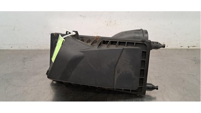 Begagnade Luftfilterhus Landrover Range Rover Sport (LW) 3.0 SDV6 Pris € 66,55 Inklusive moms erbjuds av Autohandel Didier