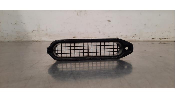 Begagnade Lufttratt Landrover Range Rover Sport (LW) 3.0 SDV6 Pris € 12,10 Inklusive moms erbjuds av Autohandel Didier