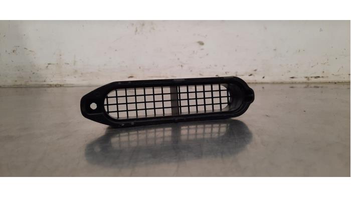 Begagnade Lufttratt Landrover Range Rover Sport (LW) 3.0 SDV6 Pris € 12,10 Inklusive moms erbjuds av Autohandel Didier