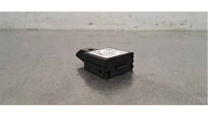Używane Modul immobilizera Landrover Range Rover Sport (LW) 3.0 SDV6 Cena € 18,15 Z VAT oferowane przez Autohandel Didier