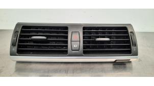 Gebrauchte Luftgitter Armaturenbrett BMW X5 (E70) 30d xDrive 3.0 24V Preis € 66,55 Mit Mehrwertsteuer angeboten von Autohandel Didier