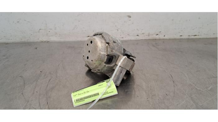 Usagé Support moteur Audi A6 Allroad Quattro (C7) 3.0 V6 24V TFSI Prix € 90,75 Prix TTC proposé par Autohandel Didier