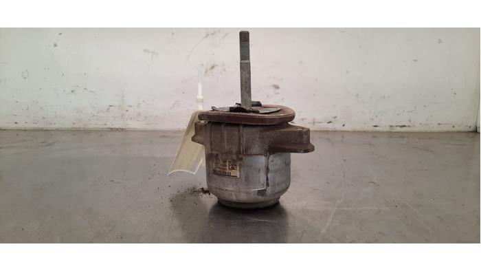 Used Engine mount Porsche Panamera (970) 4.8 V8 32V 4S Price € 102,85 Inclusive VAT offered by Autohandel Didier