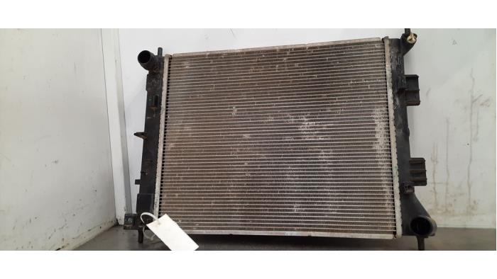 Usagé Radiateur Hyundai i30 (GDHB5) 1.6 CRDi Blue Drive 16V VGT Prix € 60,50 Prix TTC proposé par Autohandel Didier