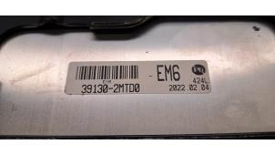 Engine management computer from a Hyundai Santa Fe IV 1.6 T-GDI Hybrid HTRAC 2022