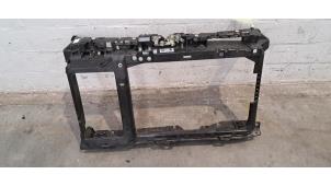 Usados Panel frontal Fiat 600 (365) 1.2 Hybrid 100 Precio € 254,10 IVA incluido ofrecido por Autohandel Didier