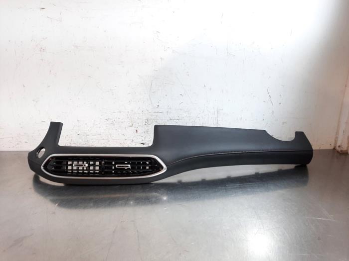 Usados Pieza de salpicadero MG HS/EHS I (AS23) 1.5 EHS T-GDI Hybrid Precio € 163,35 IVA incluido ofrecido por Autohandel Didier