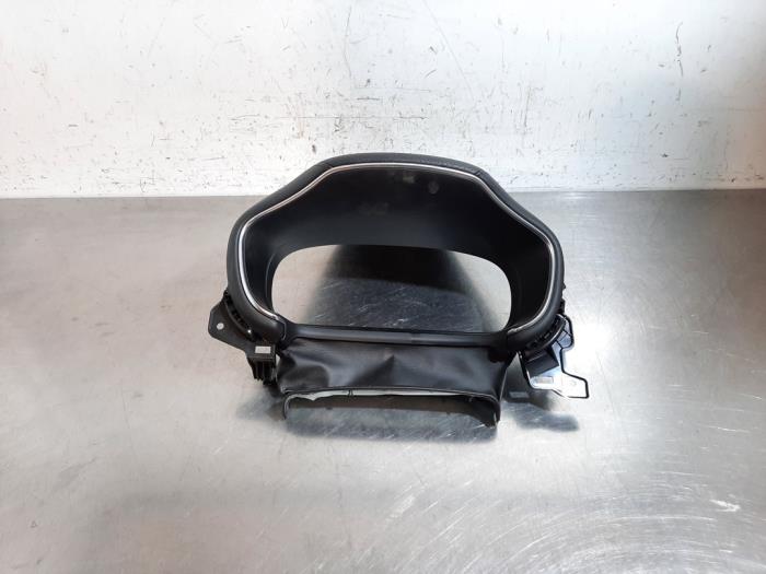 Usados Pieza de salpicadero MG HS/EHS I (AS23) 1.5 EHS T-GDI Hybrid Precio € 60,50 IVA incluido ofrecido por Autohandel Didier
