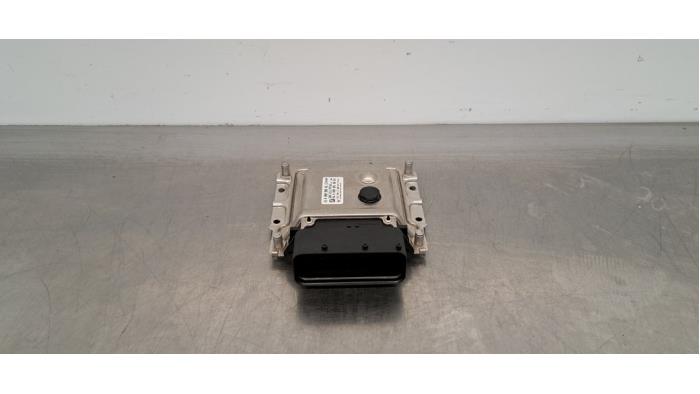 Usagé Ordinateur Adblue Mercedes Vito (447.6) 1.6 111 CDI 16V Prix € 84,70 Prix TTC proposé par Autohandel Didier