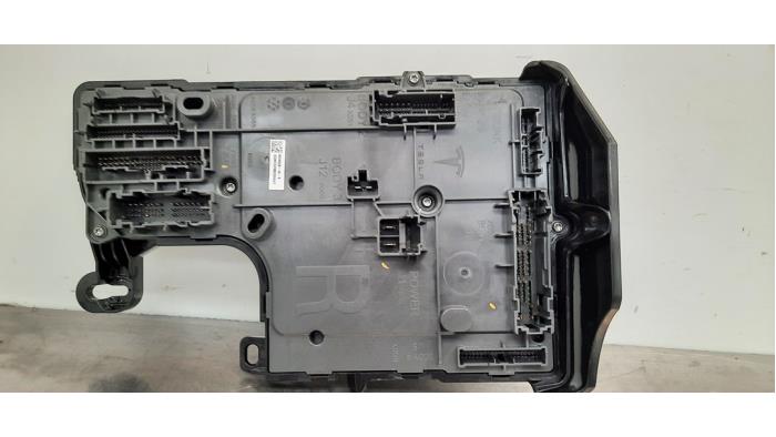 Used Body control computer Tesla Model 3 Standard RWD Plus, Long Range RWD Price € 199,65 Inclusive VAT offered by Autohandel Didier