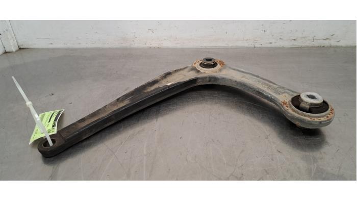 Gebrauchte Querlenker links vorne Peugeot Expert (V1/VA/VB/VE/VF/VT/VY) 1.5 BlueHDi 120 Preis € 54,45 Mit Mehrwertsteuer angeboten von Autohandel Didier