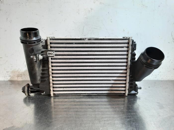 Usados Intercooler Renault Espace (RFCJ) 1.6 Energy dCi 160 Precio € 96,80 IVA incluido ofrecido por Autohandel Didier