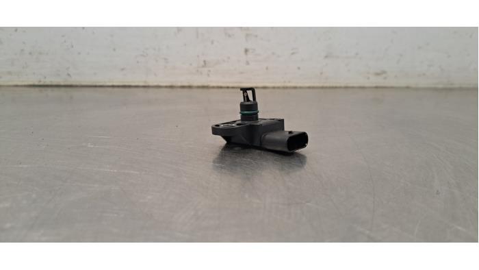 Begagnade MAP-sensor (insugsrör) Citroen C5 Aircross I (A4/AC/AJ/AR) 1.6 Hybrid 225 16V Pris € 24,20 Inklusive moms erbjuds av Autohandel Didier