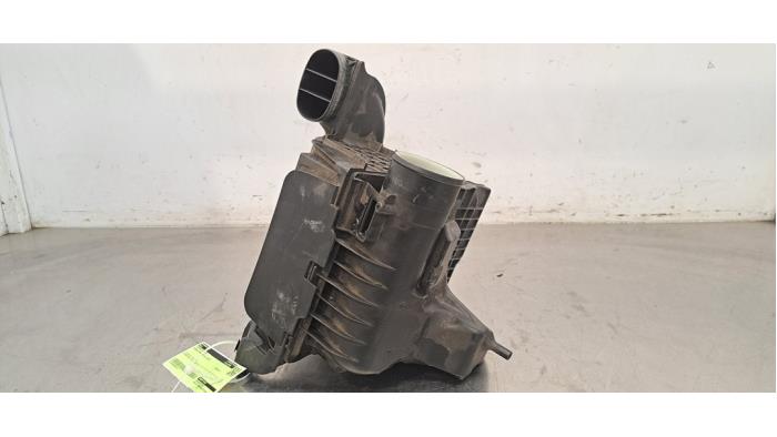 Gebrauchte Luftfiltergehäuse Renault Megane IV (RFBB) 1.6 GT Energy TCe 205 EDC Preis € 60,50 Mit Mehrwertsteuer angeboten von Autohandel Didier
