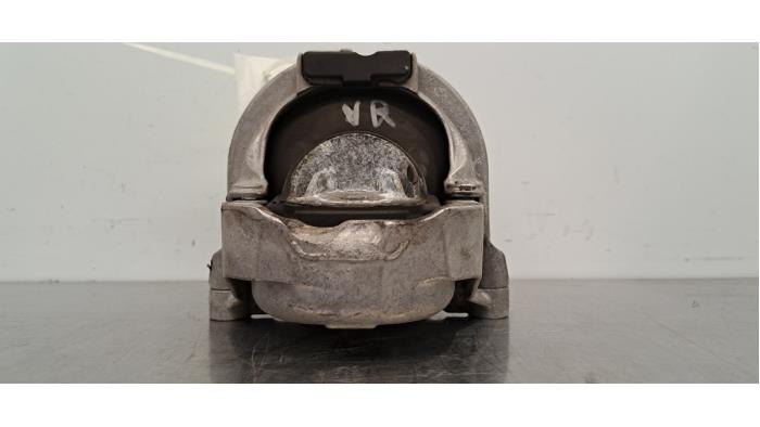 Used Engine mount Audi A6 Avant (C8) 2.0 35 TDI Mild hybrid Price € 133,10 Inclusive VAT offered by Autohandel Didier