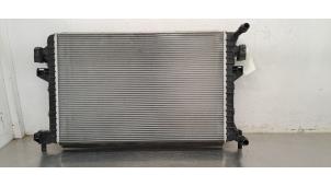 Usagé Radiateur d'eau Audi Q2 (GAB/GAG) 1.0 30 TFSI 12V Prix € 96,80 Prix TTC proposé par Autohandel Didier