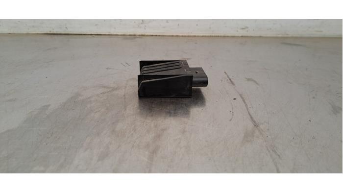 Usagé Module pompe carburant Volkswagen Passat Variant (3G5) 1.6 TDI 16V Prix € 30,25 Prix TTC proposé par Autohandel Didier