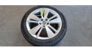 Begagnade Hjul + däck Skoda Superb Combi (3V5) 1.4 TSI iV 16V Pris € 223,85 Inklusive moms erbjuds av Autohandel Didier
