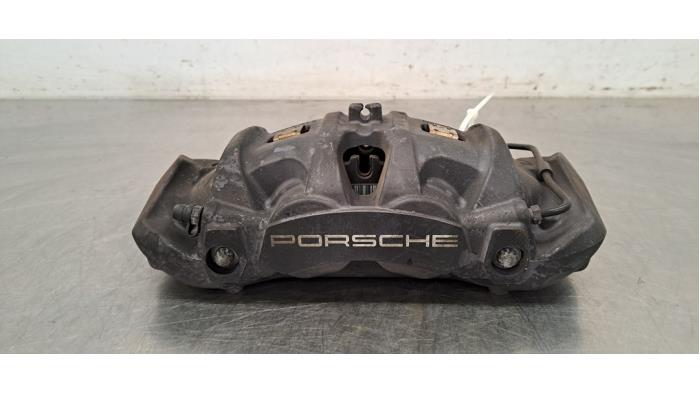 Used Front brake calliper, left Porsche 911 (992) 3.0 24V Carrera Price € 665,50 Inclusive VAT offered by Autohandel Didier