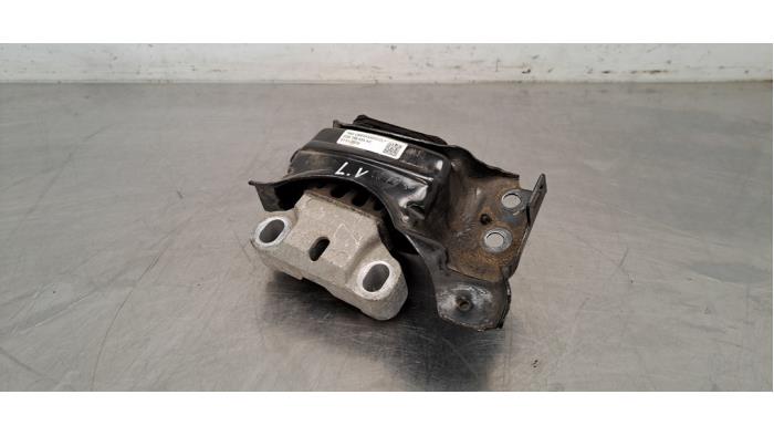 Used Engine mount Seat Ibiza V (KJB) 1.6 TDI 95 Price € 48,40 Inclusive VAT offered by Autohandel Didier