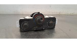 Used Air conditioning control panel Renault Kangoo Express (FW) 1.5 dCi 95 Price € 66,55 Inclusive VAT offered by Autohandel Didier