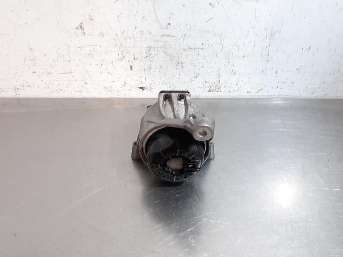 Used Engine mount Audi A4 Avant (B9) 2.0 35 TFSI Mild Hybrid 16V Price € 36,30 Inclusive VAT offered by Autohandel Didier