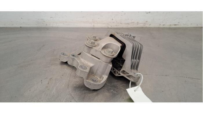 Usagé Support moteur Opel Insignia Grand Sport 1.6 CDTI 16V 136 Prix € 24,20 Prix TTC proposé par Autohandel Didier