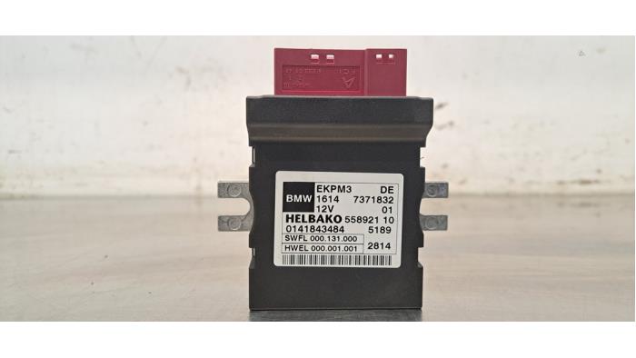 Usagé Module pompe carburant BMW 3 serie Touring (F31) 330d 3.0 24V Prix € 30,25 Prix TTC proposé par Autohandel Didier