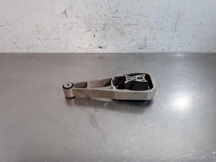 Used Engine mount Landrover Range Rover Evoque II (LZC/LZS/LZH) 1.5 P300e 12V AWD Price € 42,35 Inclusive VAT offered by Autohandel Didier