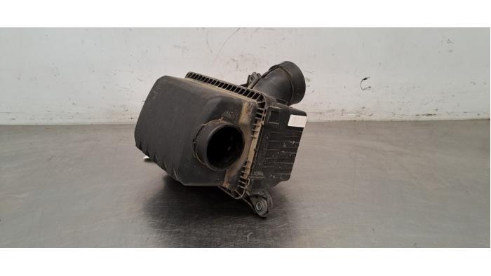 Begagnade Luftfilterhus Kia Ceed (CDB5/CDBB) 1.0i T-GDi 12V Pris € 60,50 Inklusive moms erbjuds av Autohandel Didier